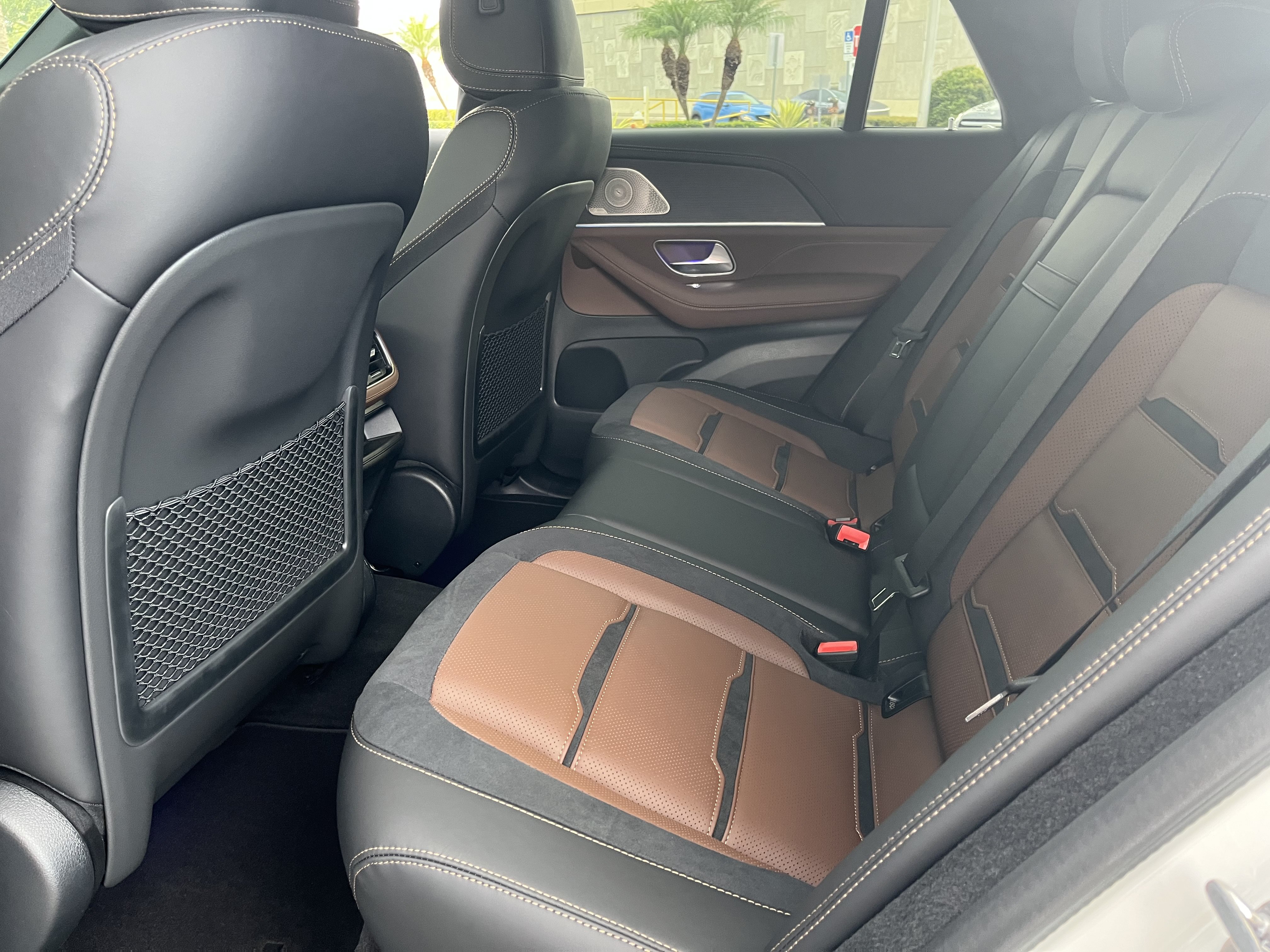 New 2026 Mercedes-Benz GLE 53 AMG 4MATIC Coupe w/ Driver Assistance Package image 17