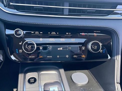 New 2027 INFINITI QX60 Luxe w/ Cargo Package FWD image 32