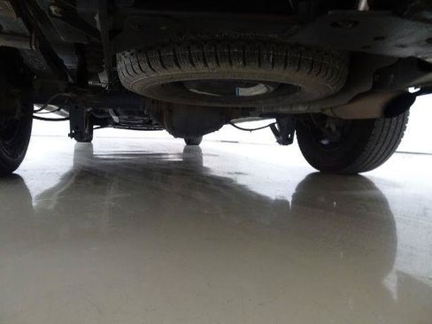 Used 2019 Ford Transit 250 148 Medium Roof RWD image 11