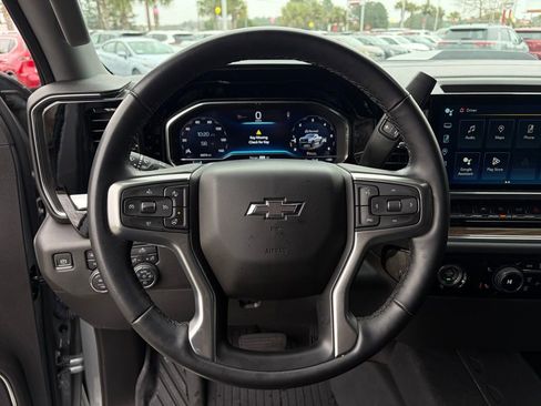 Used 2024 Chevrolet Silverado 1500 LT Trail Boss w/ Protection Package image 17