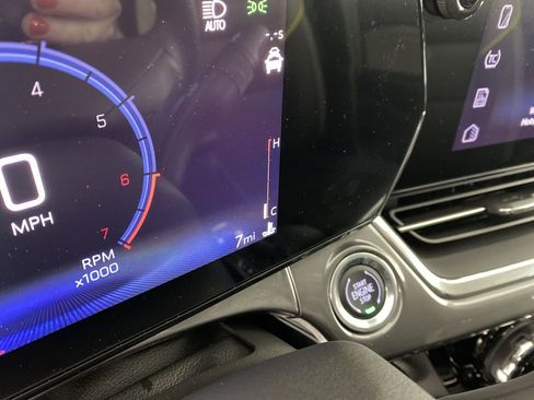 New 2026 Chevrolet Trax ACTIV w/ Sunroof Package image 12