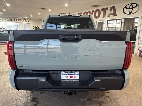 New 2026 Toyota Tundra SR5 image 9