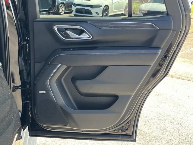 Used 2023 GMC Yukon SLT w/ SLT Premium Package AWD/4WD image 25