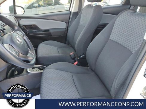 Used 2017 Toyota Yaris L w/ Carpet Mat Package image 12