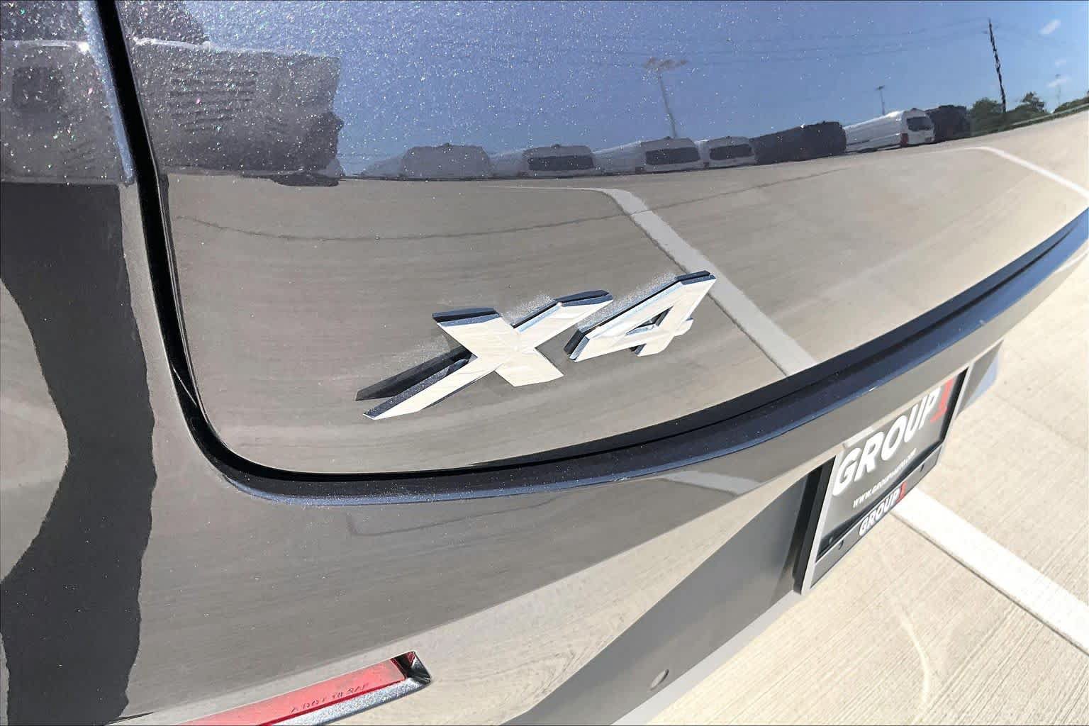 Used 2025 BMW X4 xDrive30i AWD/4WD image 29
