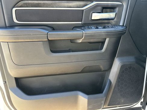 Used 2024 RAM 2500 Big Horn image 10