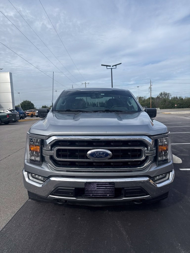 Used 2022 Ford F150 XLT w/ Equipment Group 302A High AWD/4WD image 3