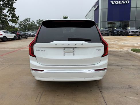 New 2026 Volvo XC90 T8 Ultra w/ Lounge Package AWD/4WD image 5