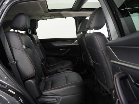 Used 2024 MAZDA CX-90 Plug-In Hybrid w/ Premium Pkg image 11