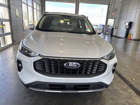 New 2026 Ford Escape SE image 24