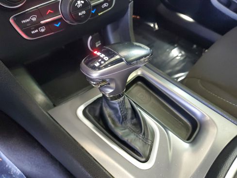 Used 2020 Dodge Charger Scat Pack RWD image 30