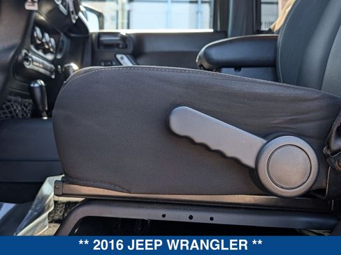 Used 2016 Jeep Wrangler Unlimited Sahara w/ Max Tow Package AWD/4WD image 23