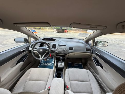 Used 2010 Honda Civic LX image 16