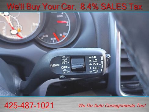 Used 2014 Porsche Cayenne Platinum Edition AWD/4WD image 26