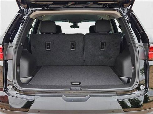 New 2025 Chevrolet Blazer LT w/ Driver Confidence Package image 21