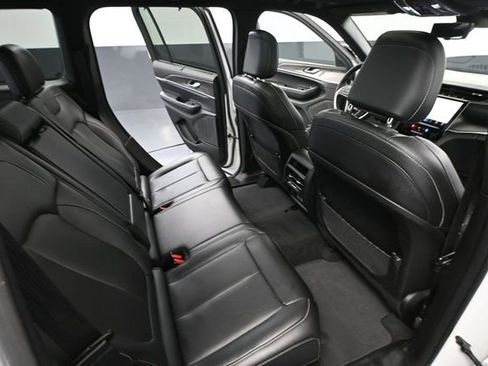Used 2024 Jeep Grand Cherokee Limited w/ Luxury Tech Group II AWD/4WD image 46