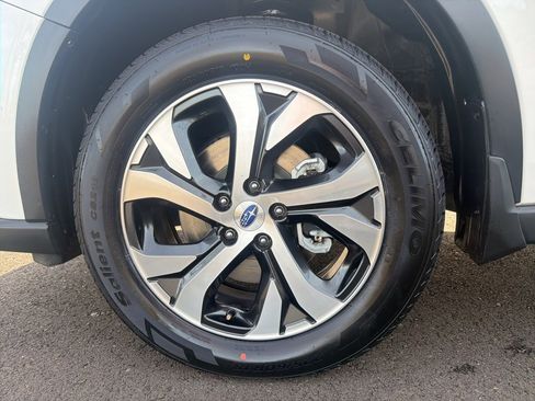 Used 2020 Subaru Outback Limited w/ Popular Package #2 image 10