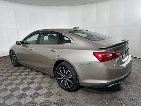 Used 2025 Chevrolet Malibu RS image 5