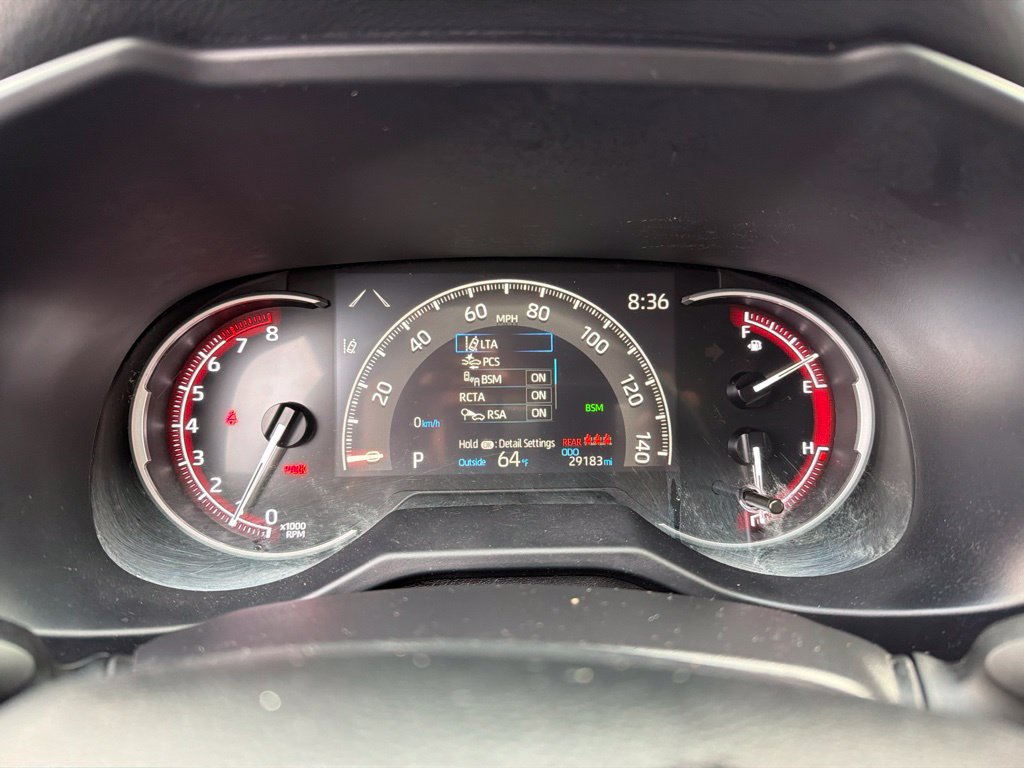 Used 2025 Toyota RAV4 XLE AWD/4WD image 9