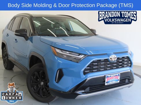 Used 2025 Toyota RAV4 XSE image 1