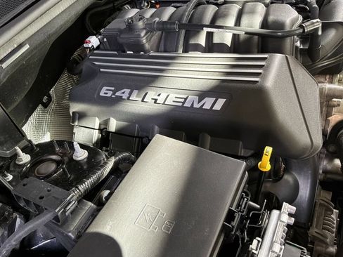Used 2020 Jeep Grand Cherokee SRT AWD/4WD image 32