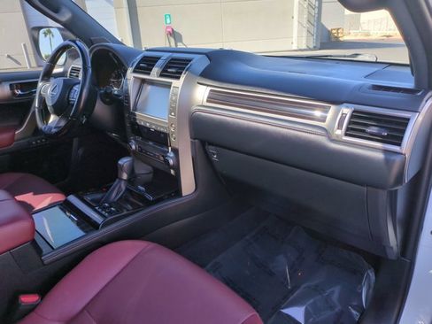 Used 2021 Lexus GX 460 Premium image 24