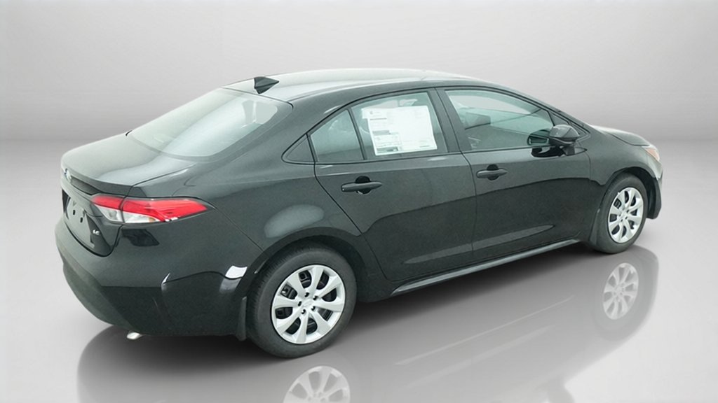 New 2027 Toyota Corolla LE FWD image 9