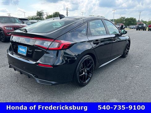 Used 2024 Honda Civic Sport image 5