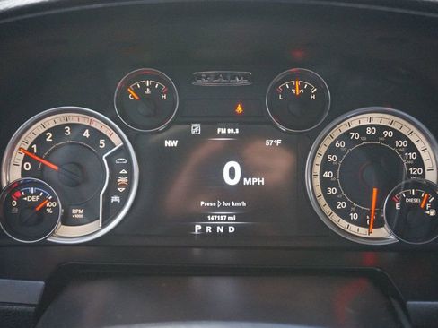 Used 2014 RAM 2500 Laramie w/ Protection Group image 28