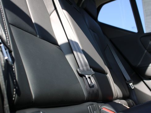 New 2025 Volvo XC40 B5 Plus w/ Protection Package Premier image 35