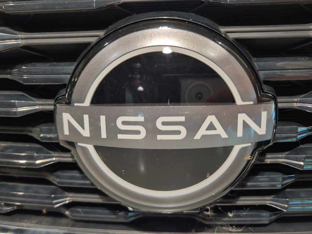 Used 2023 Nissan Rogue SV AWD/4WD image 9