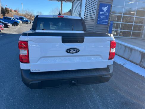 New 2026 Ford Maverick XL image 5