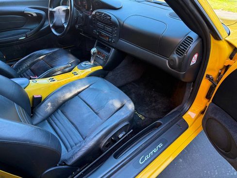 Used 2001 Porsche 911 Cabriolet image 83