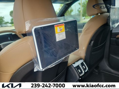 New 2026 Kia Sorento SX Prestige w/ Olive Brown Leather Package AWD/4WD image 14