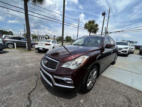 Used 2017 INFINITI QX50 2WD w/ Premium Plus Package image 7