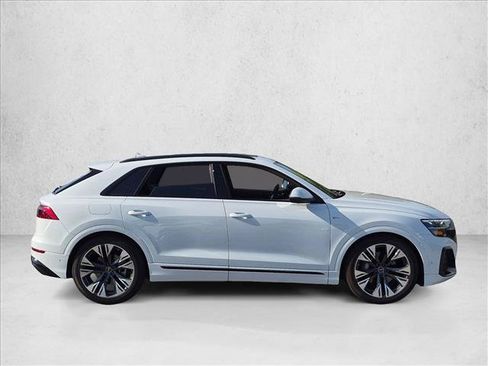 Used 2026 Audi Q8 Premium Plus w/ Premium Plus Package AWD/4WD image 4