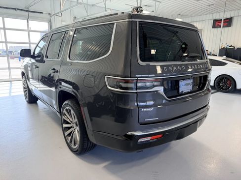 Used 2022 Jeep Grand Wagoneer Series II w/ Convenience Group III AWD/4WD image 6