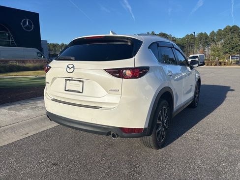 Used 2018 MAZDA CX-5 Touring image 4