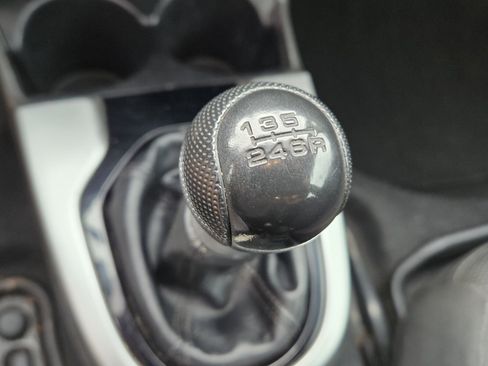 Used 2015 Honda Fit EX image 25