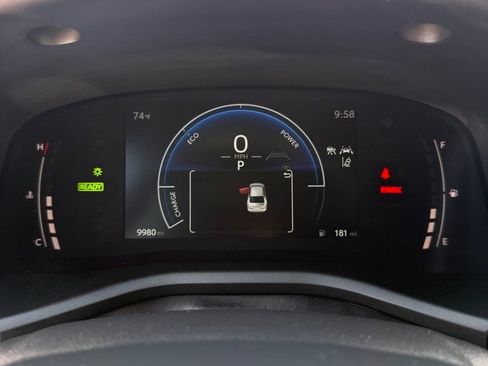 Used 2025 Toyota Camry SE FWD image 7
