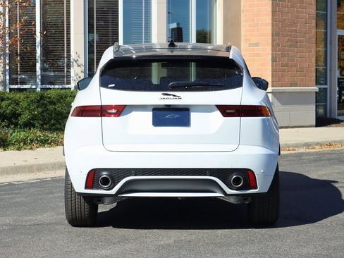 Certified 2024 Jaguar E-PACE R-Dynamic SE image 4