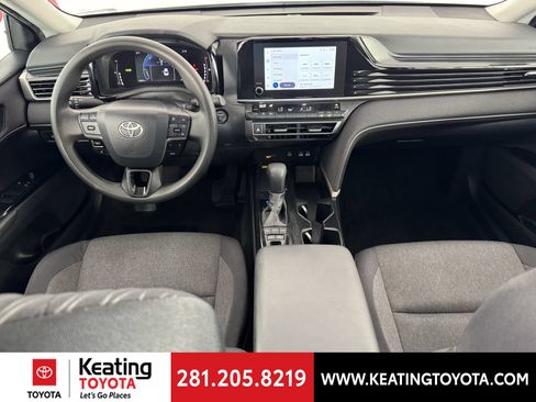 Certified 2025 Toyota Camry LE FWD image 22