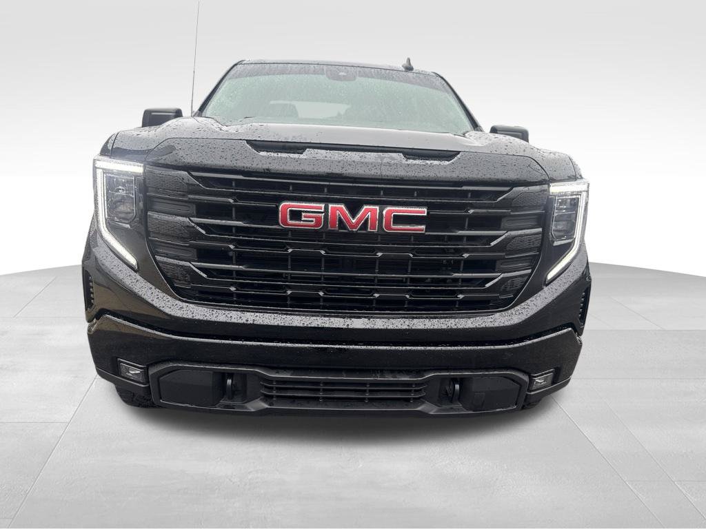 Used 2024 GMC Sierra 1500 Elevation AWD/4WD image 3