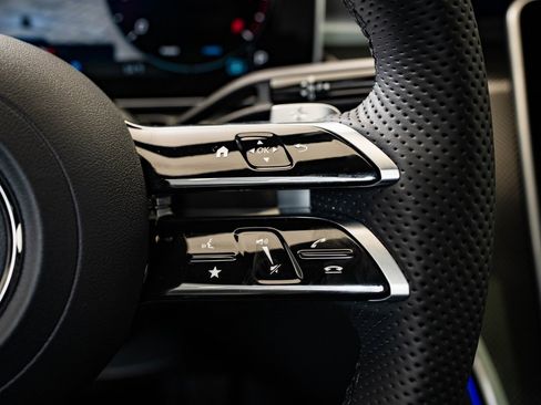 New 2026 Mercedes-Benz CLE 300 4MATIC Coupe image 28