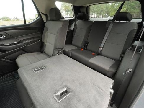 Used 2019 Chevrolet Traverse LS image 26