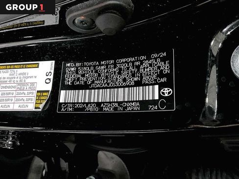 Certified 2025 Toyota Crown Signia AWD/4WD image 37