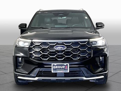Used 2025 Ford Explorer Platinum w/ LUX Leather Package AWD/4WD image 4