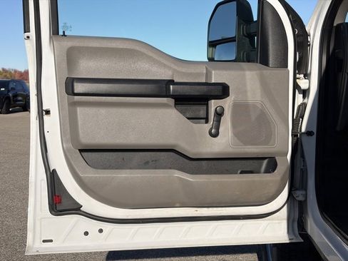 Used 2019 Ford F250 XL image 15