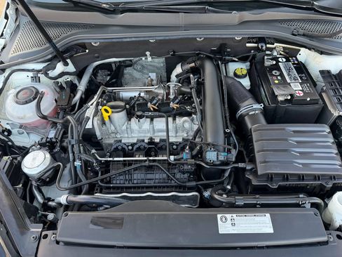 Used 2020 Volkswagen Golf 4-Door image 35