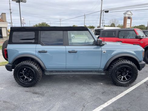 Used 2022 Ford Bronco Big Bend image 8